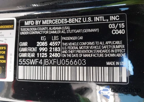 2015 Mercedes-Benz C 300 z USA, uszkodzony, nr VIN 55SWF4JBXFU056603